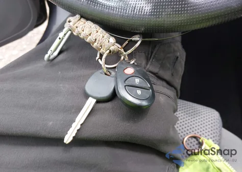 2013 Toyota Tacoma Base V6 from USA, damaged, VIN 5TFLU4EN3DX070697